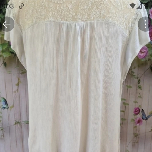 Short Sleeve Lace Top - Picture 2 of 6